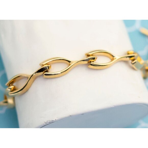 Vintage Wine Glass Link Cute Gold Tone Bracelet Size 8 1/2 - R27 - Picture 2 of 3